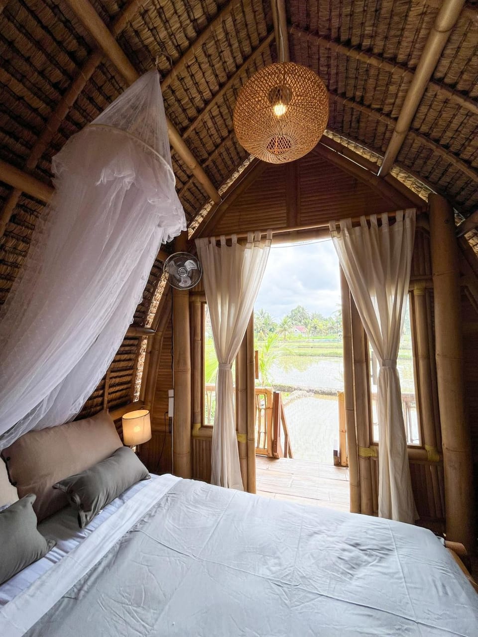 Kawig Bamboo House - Ricefield view, Eco Bamboo Home House in Tampaksiring