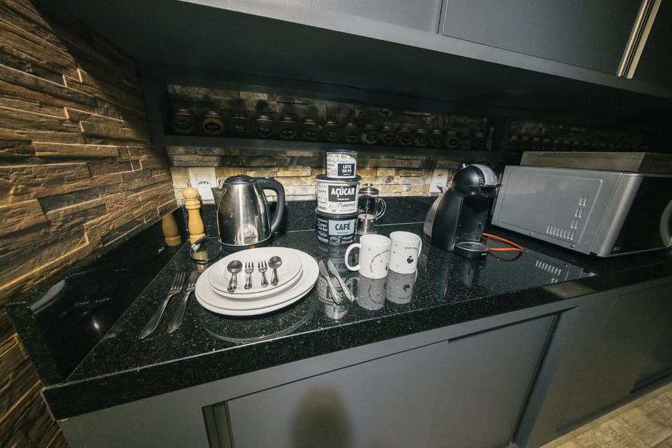 Coffee/tea facilities, Kitchen or kitchenette