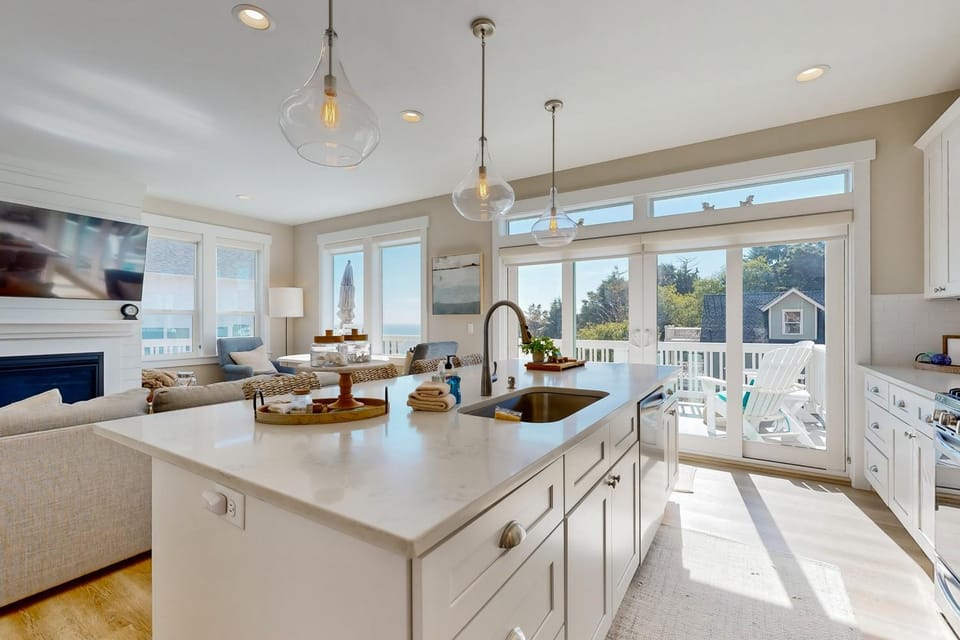 Pacific Breeze House in Lincoln City