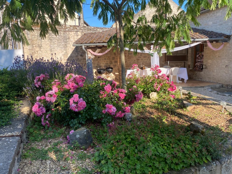 Property building, Garden