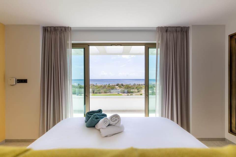 The Cape at Blue Bay Golf & Beach Resort Apartment in Sint Michiel