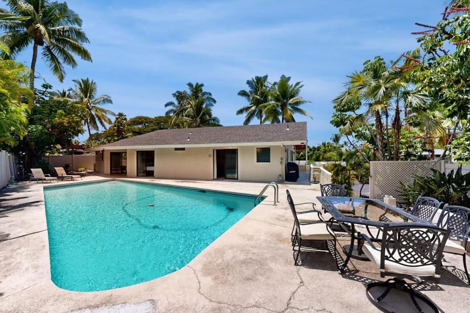 He'eia Haven Retreat - Units A & B House in South Kona