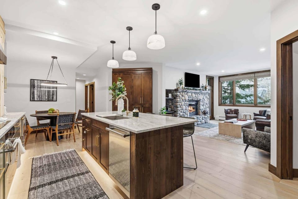 Highlands Lodge 205 by East West Hospitality Apartment in Beaver Creek