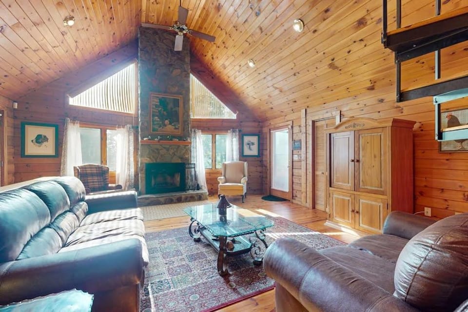Alpine Lodge House in Tennessee