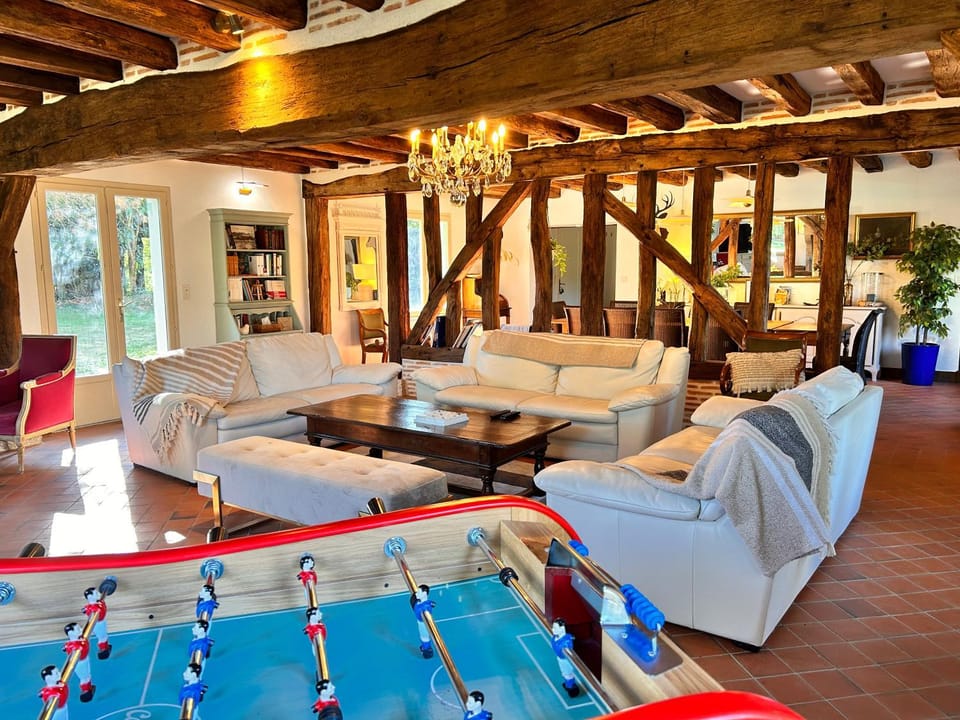 Chambord - Belle demeure avec Grand Parc et Piscine privés House in Centre-Val de Loire