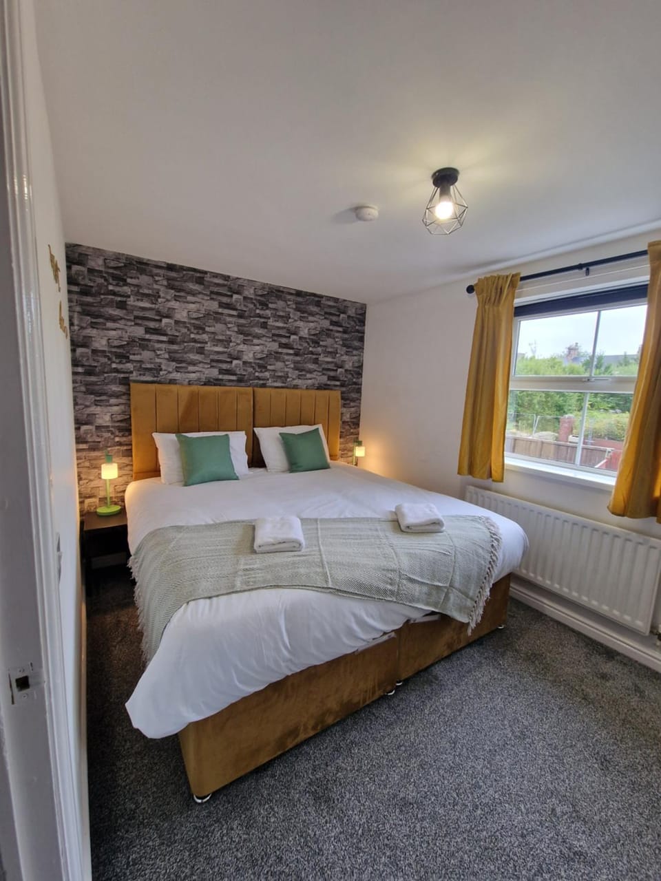 Bed, Photo of the whole room, Bedroom, heating, internet, towels