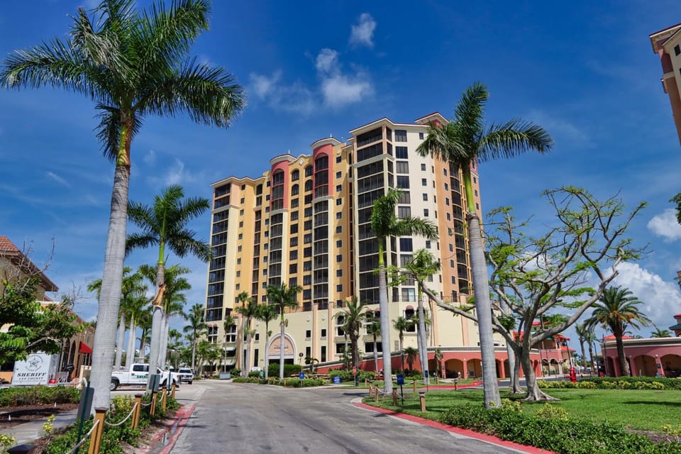 Cape Harbour 509 Apartment in Cape Coral