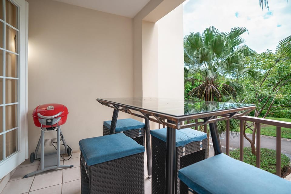 Pacifico TH-104 House in Coco