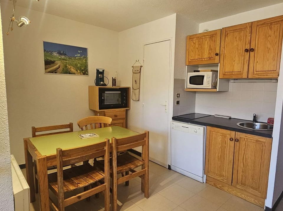Résidence Relais - Appartement 4 couchages vue sur le centre de la station 254R MAE-8911 Apartment in Provence-Alpes-Côte d'Azur