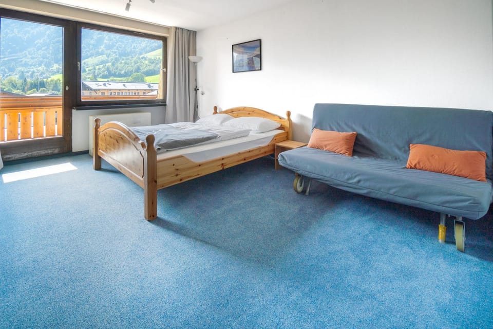 Alan Apartment in Kaprun SOMMER CARD - Amazing view - Central Location Apartment in Piesendorf