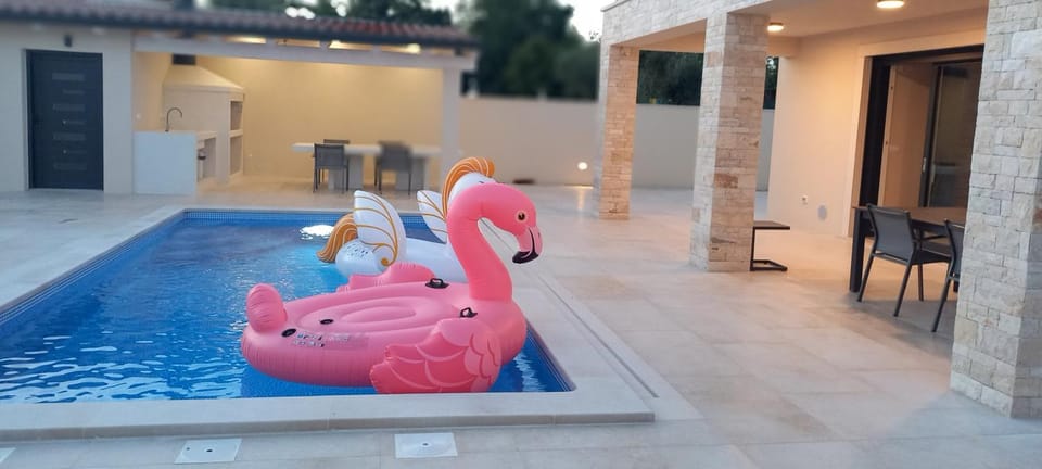 Patio, Pool view, Swimming pool