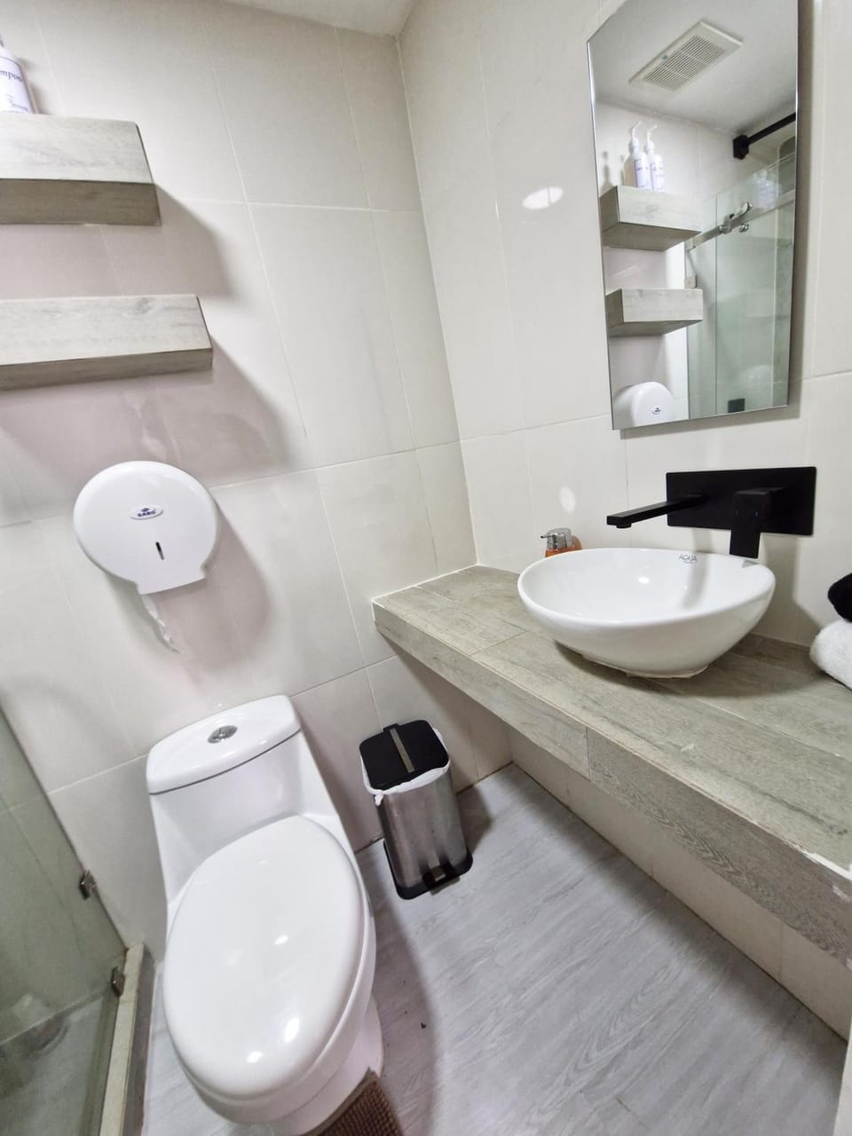 Confortable y Bella Habitacion3 a 5 min Tikal Futura Apartment hotel in Guatemala City