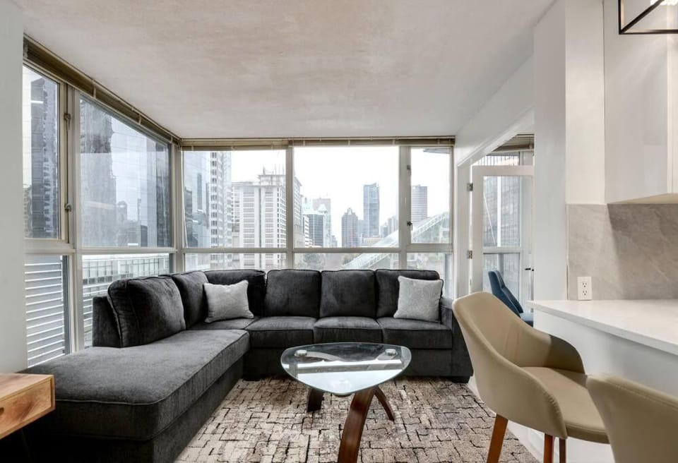 Luxury Condo in Downtown Vancouver with city view Apartment in Vancouver