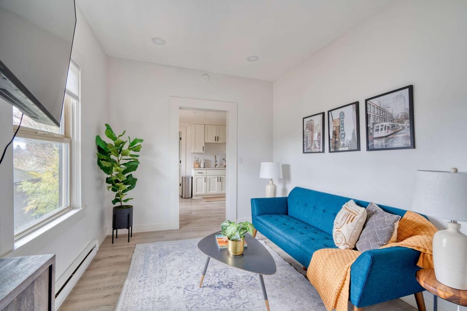 Stay Portland - Mt Tabor Retreat - Local Eateries - Shops - Bars House in Portland