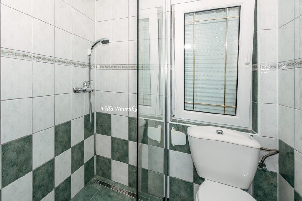 Apartments Villa Nevenka Apartment in Šibenik-Knin County, Croatia