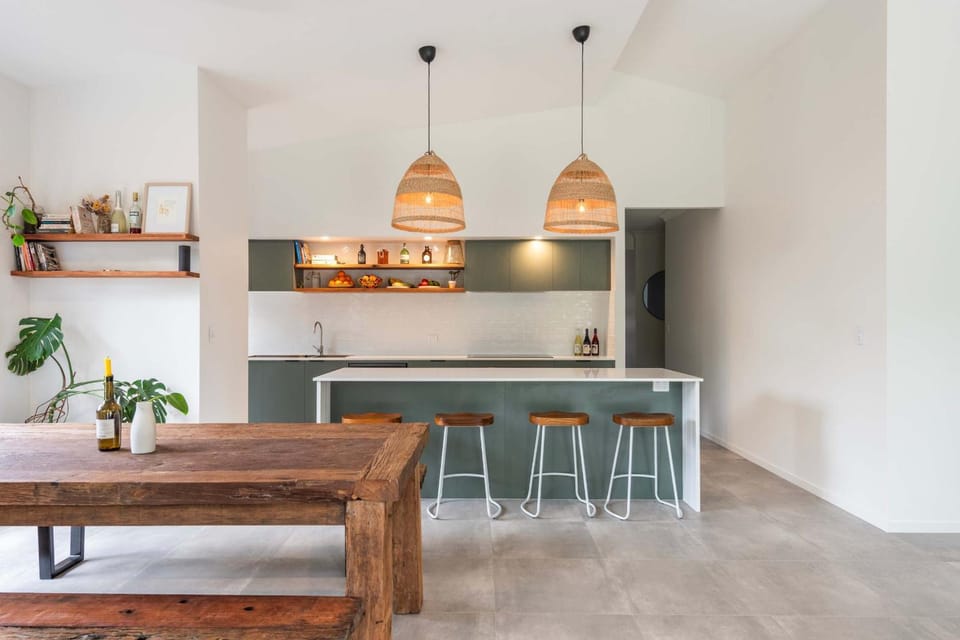 Black Cockatoo - Oceanstays - Pet Friendly House in Angourie