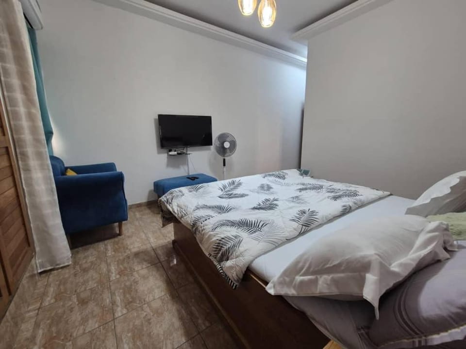 Appartement moderne 2 chambres Grand-Bassam, Pharmacie Yélé Apartment in Africa