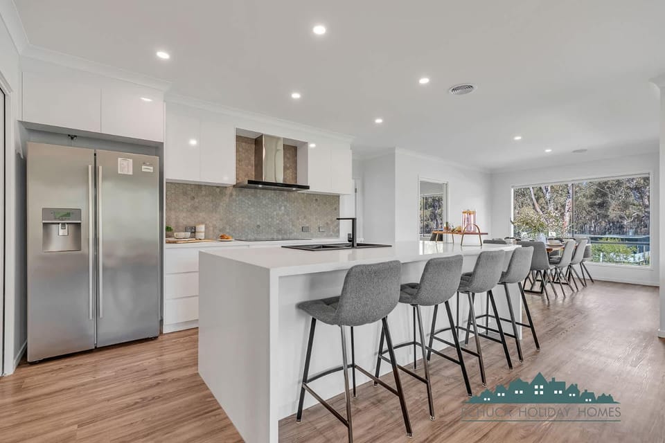 Marina Views House in Moama