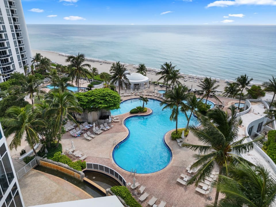 Bird's eye view, Beach, Pool view, Swimming pool