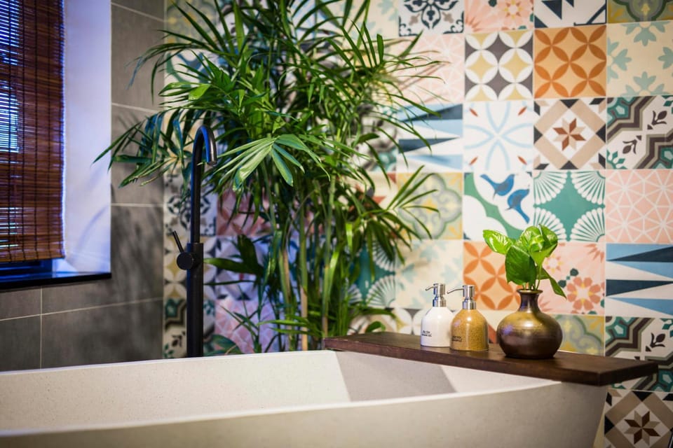 Bathroom, Bath
