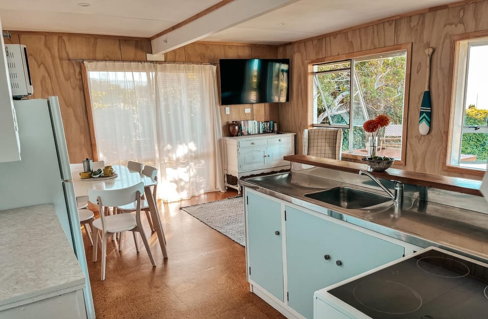 Patons Rock Cutie Apartment in Tasman District, Tasman, New Zealand