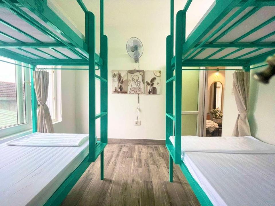 Hue Loving Home & Cafe Bed and Breakfast in Laos