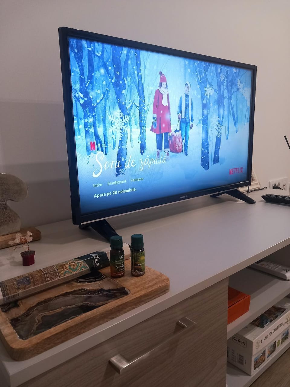 Communal lounge/ TV room