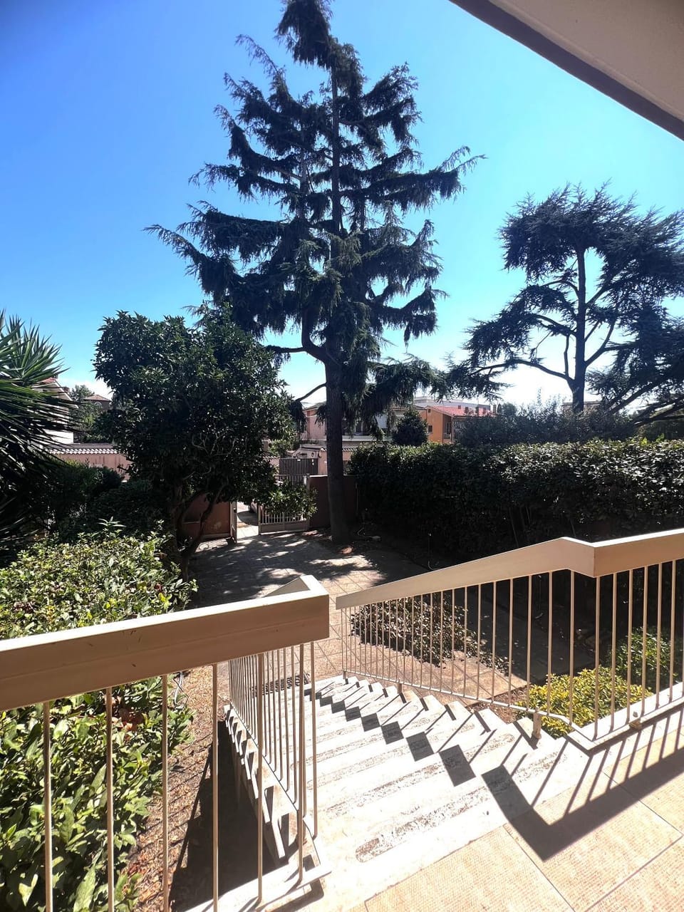 Property building, Garden, Garden