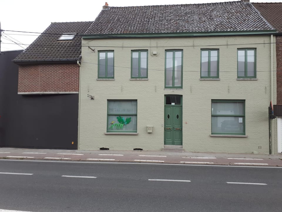 Property building, Street view