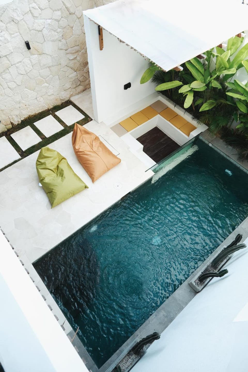 Pool view, Swimming pool, Swimming pool
