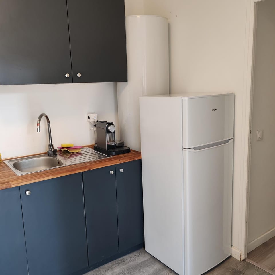 Coffee/tea facilities, Kitchen or kitchenette