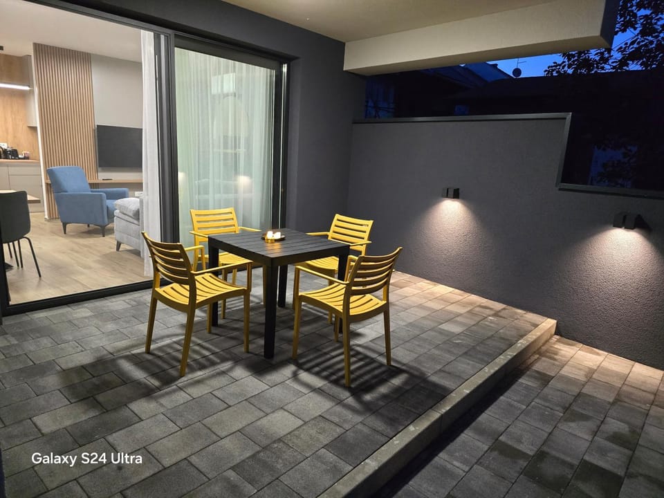 Apartman FIŠBAH 4 self CHECK-IN, FREE PRIVATE PARKING Apartment in Croatia