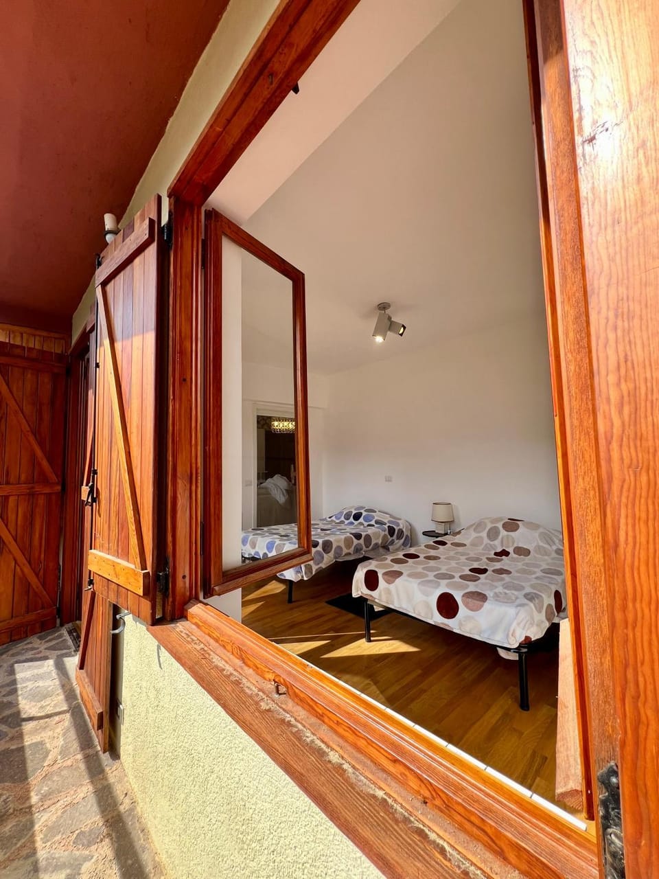 Bed, Photo of the whole room, Bedroom, towels, wardrobe