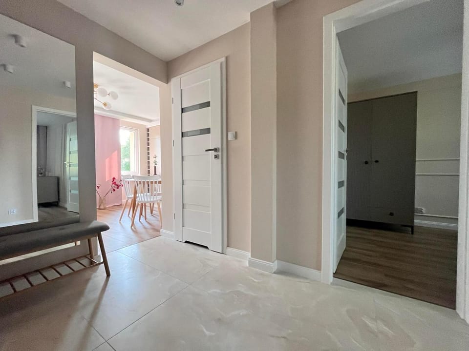 Photo of the whole room, wardrobe