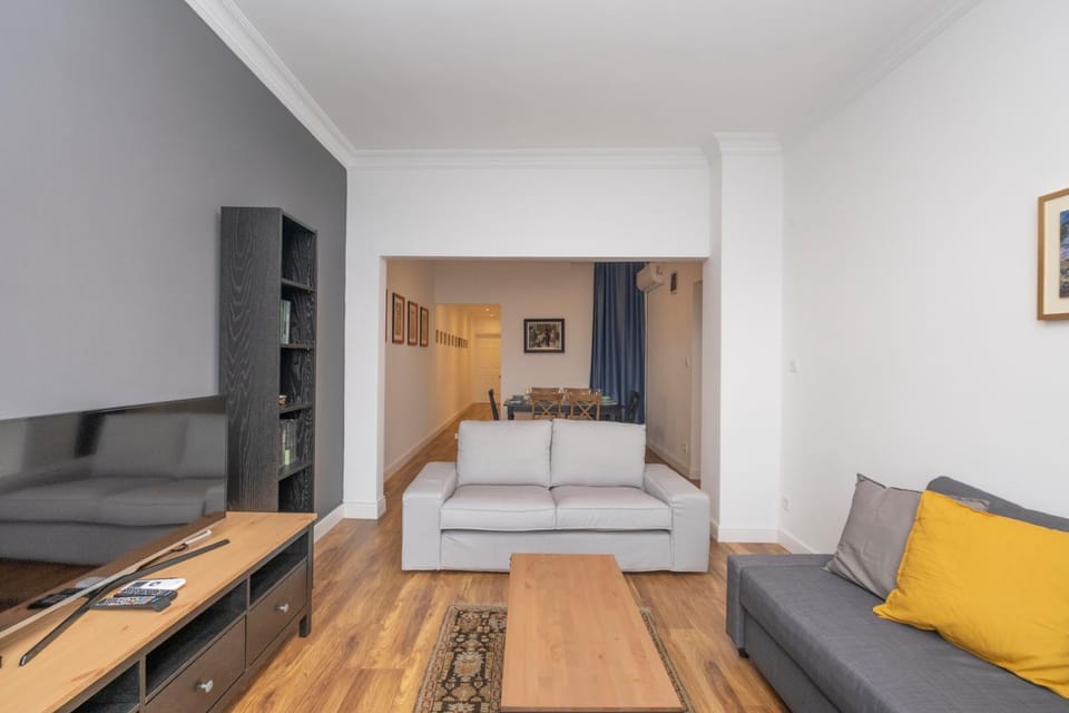 Communal lounge/ TV room, TV and multimedia, Living room, Photo of the whole room, Seating area