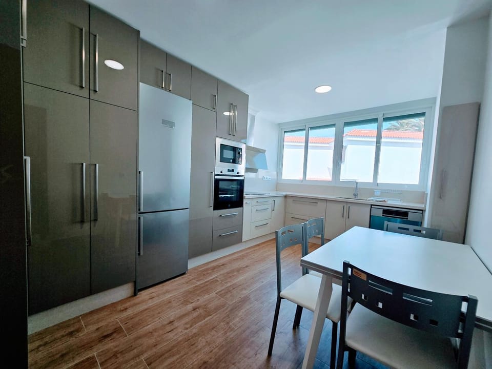 VV Milenaiver "by henrypole home" Apartment in La Palma