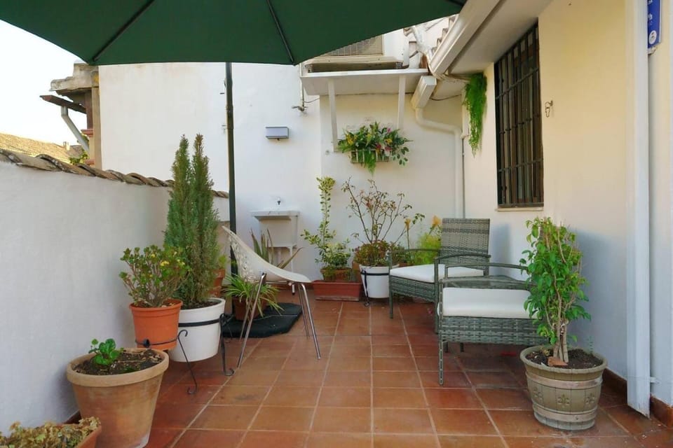 Home4u Santo Domingo Apartment in Granada