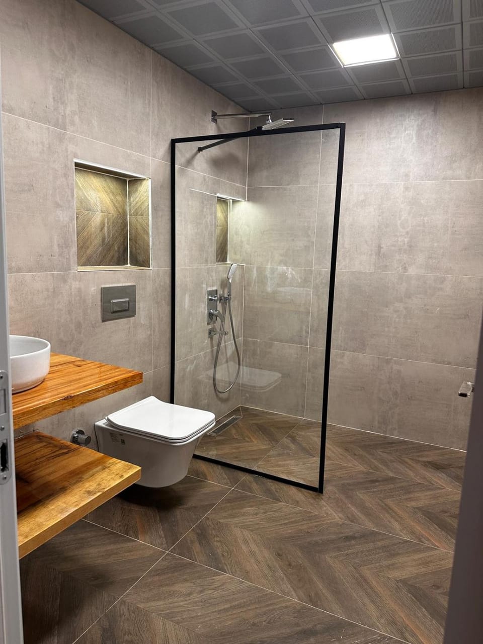 Shower, Toilet, Bathroom