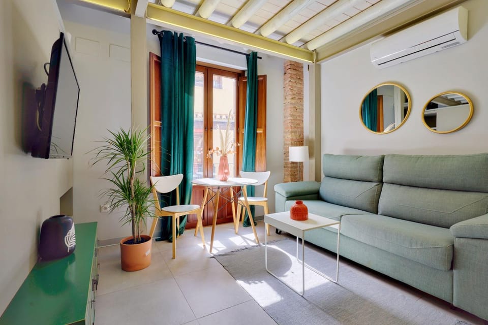 LM Apartamentos Elvira Apartment in Granada