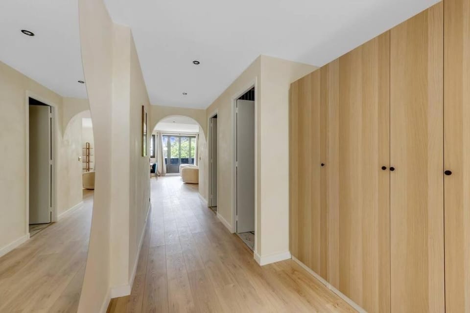 Appartement d'exception à Neuilly Achille Peretti I Apartment in Paris
