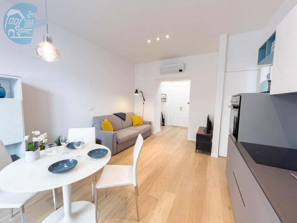 Imbriani 4C Tirabora Short Rent Apartment in Trieste
