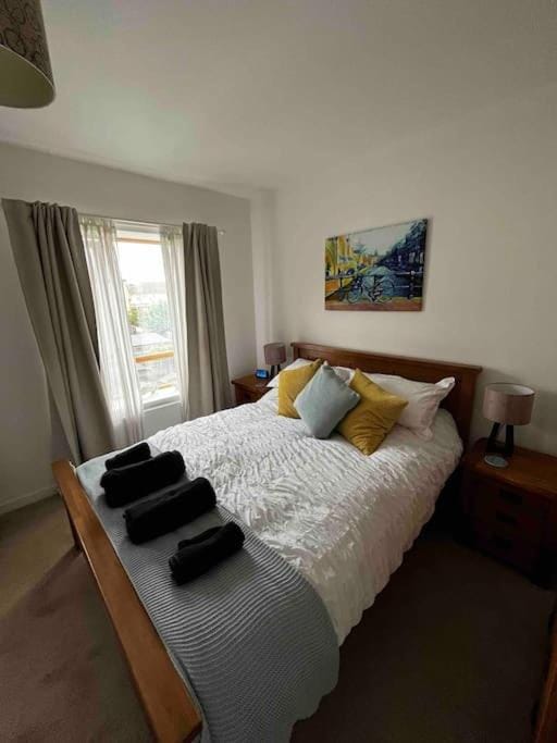 2 Bedroom Eco House with South Facing Balcony Apartment in Nottingham