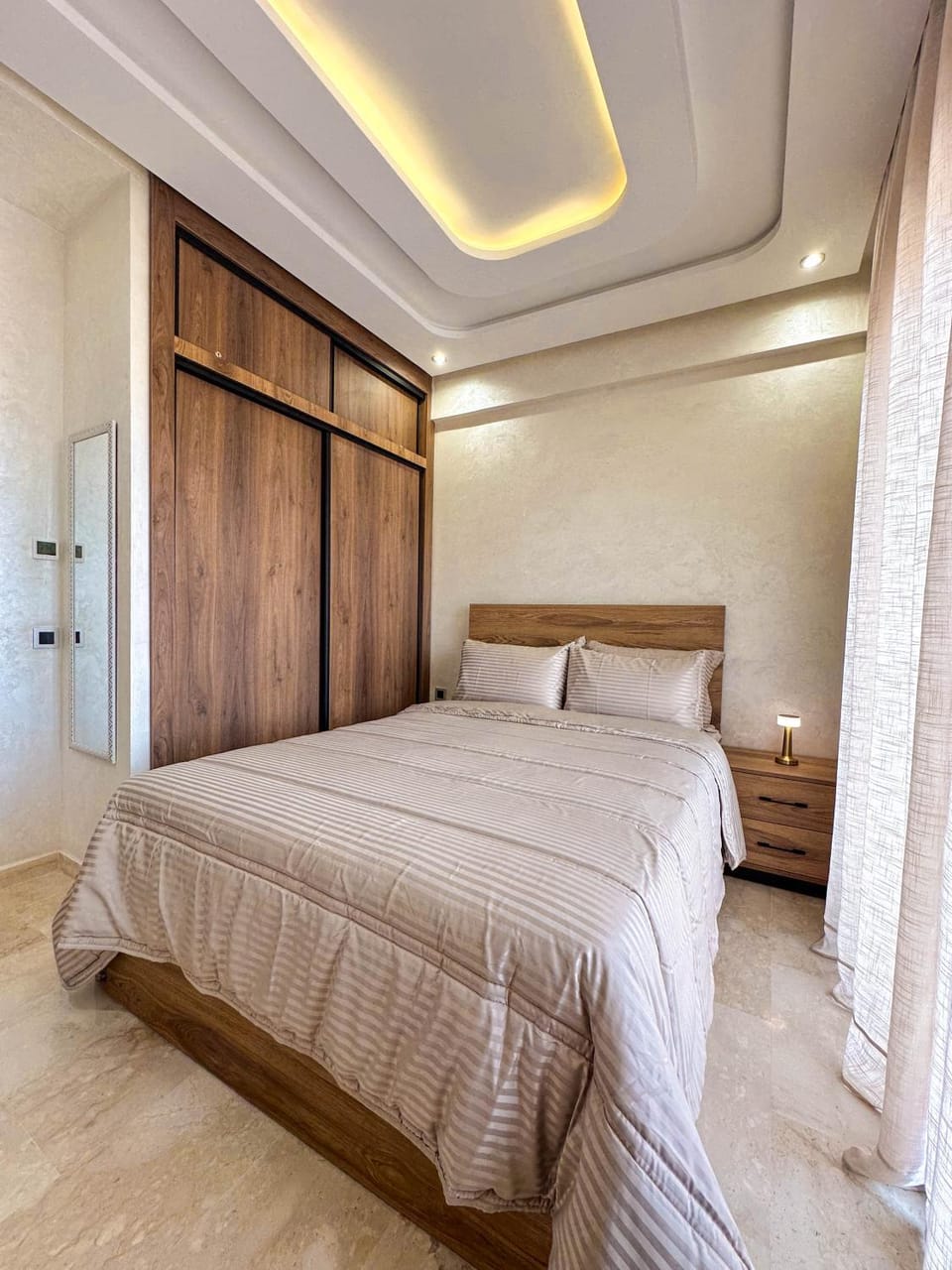 Bed, Photo of the whole room, Bedroom, wardrobe