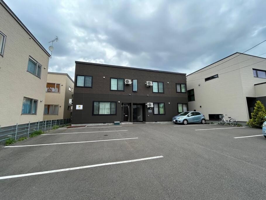 Fort Greene RoomS Apartment in Hokkaido Prefecture