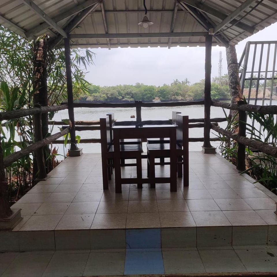 Patio, Dining area, River view