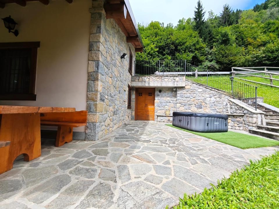 Baita Moschel House in Province of Brescia