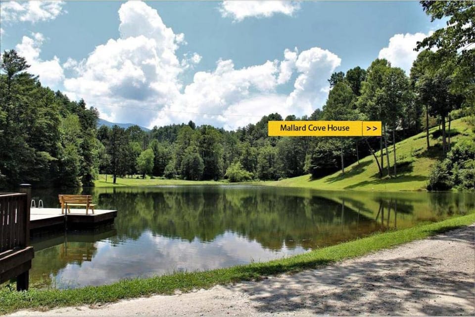 Mallard Cove - lakeside House in Stecoah