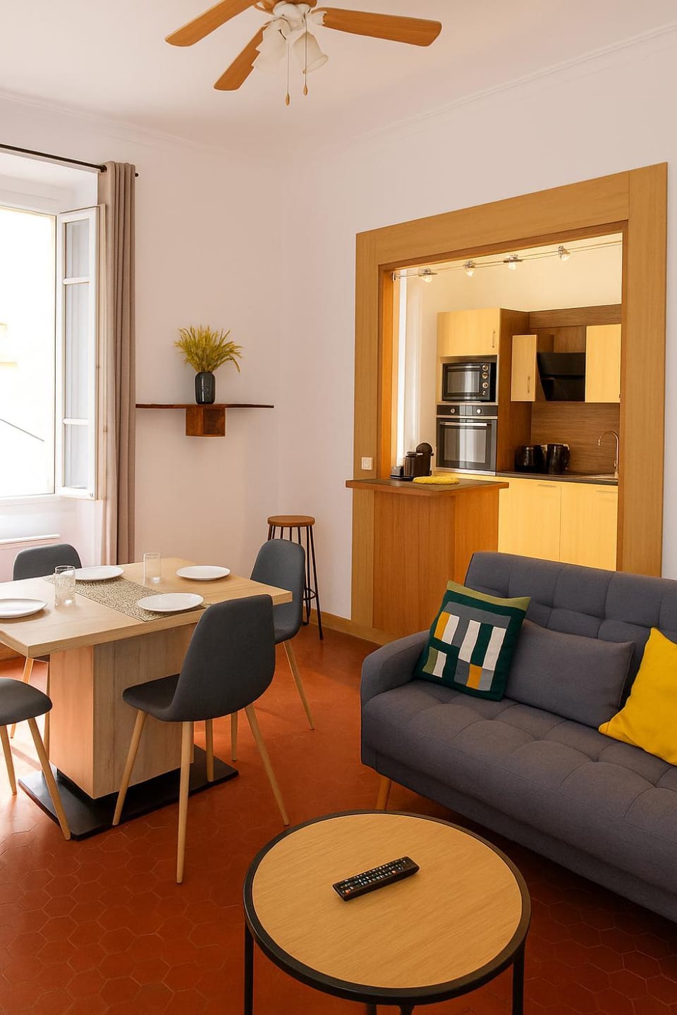 Kitchen or kitchenette, Living room, Seating area, Dining area, fireplace