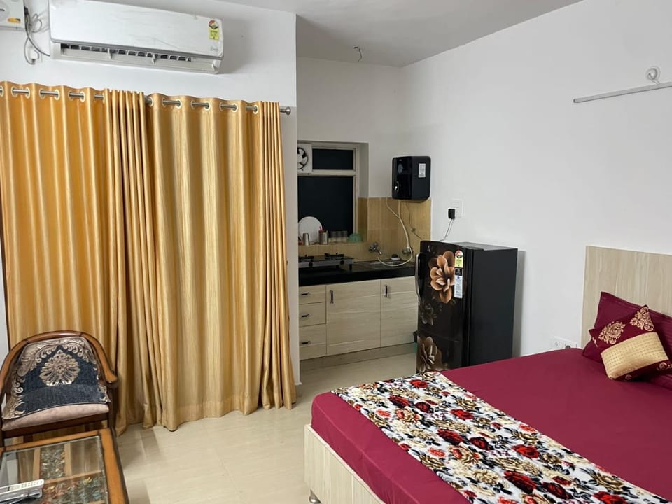 Kitchen or kitchenette, Bedroom, air conditioner