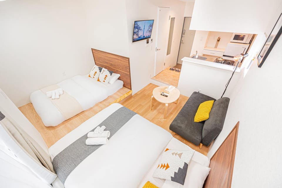 Bed, TV and multimedia, Photo of the whole room, Dining area, Bedroom, towels